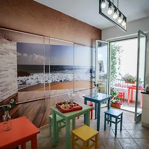 Bed & Breakfast Scirocco House, Oliveri